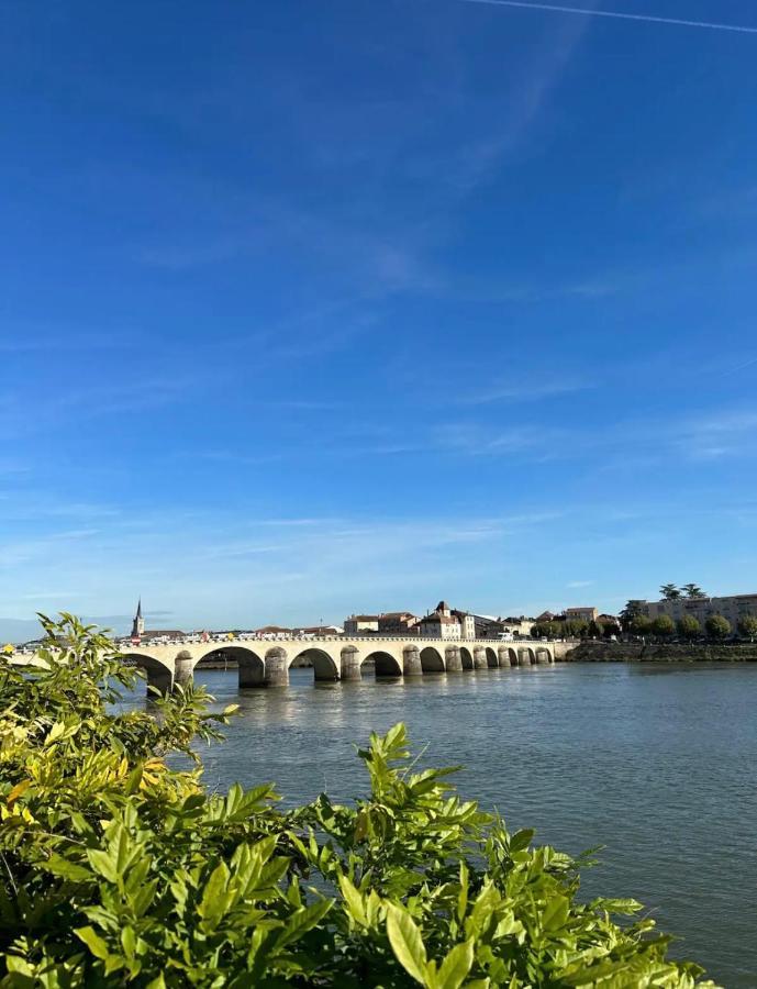 Le Lamartine - Vue Saone - Baignoire Ilot Mâcon Exterior foto